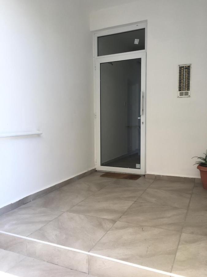 Beach 1a Apartment *