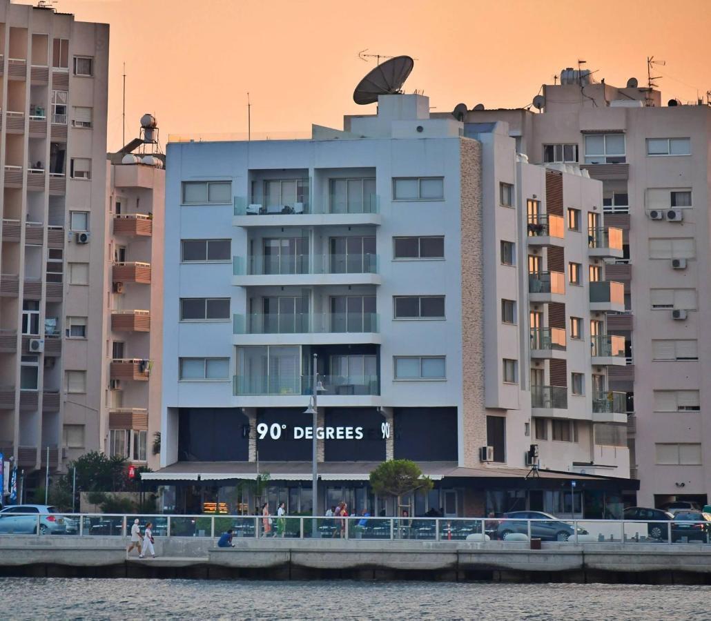 Luxury Penthouse 1br-seafront-seasonal Pool-central Apartamento Lárnaca