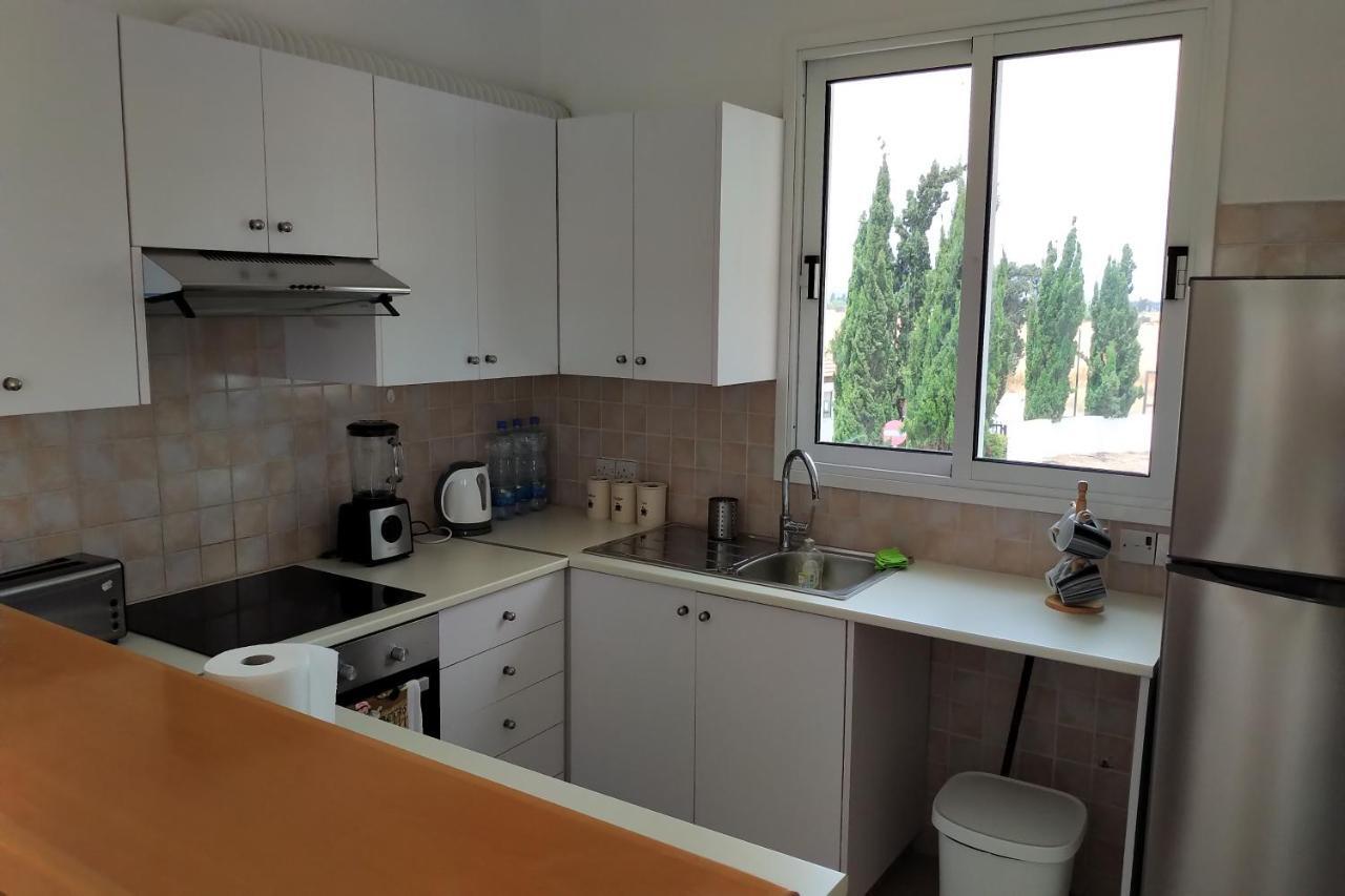 Apartment Poseidon Gardens - Beachfront Spacious Larnaca