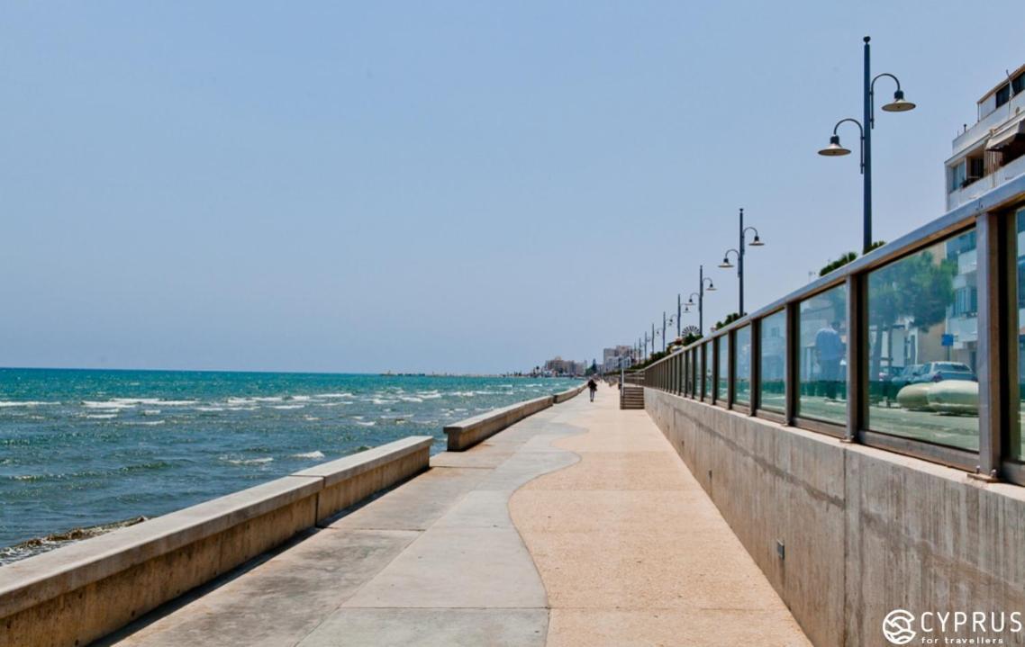 Gregorys Holiday * Larnaca
