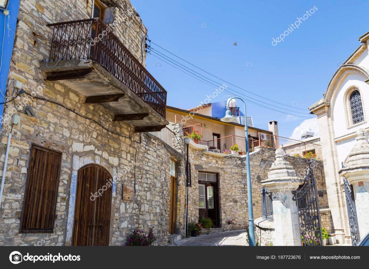 Gregorys Holiday Apartment Larnaca