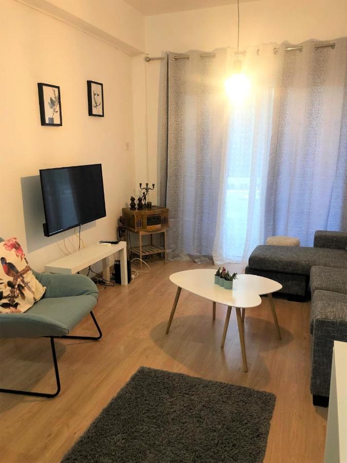 Cozy In Near Foinikoudes *