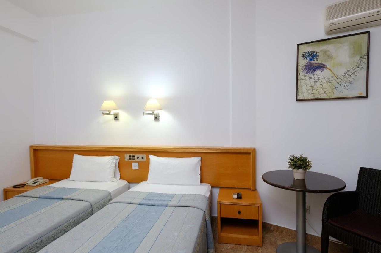 Flamingo 3* Lárnaca