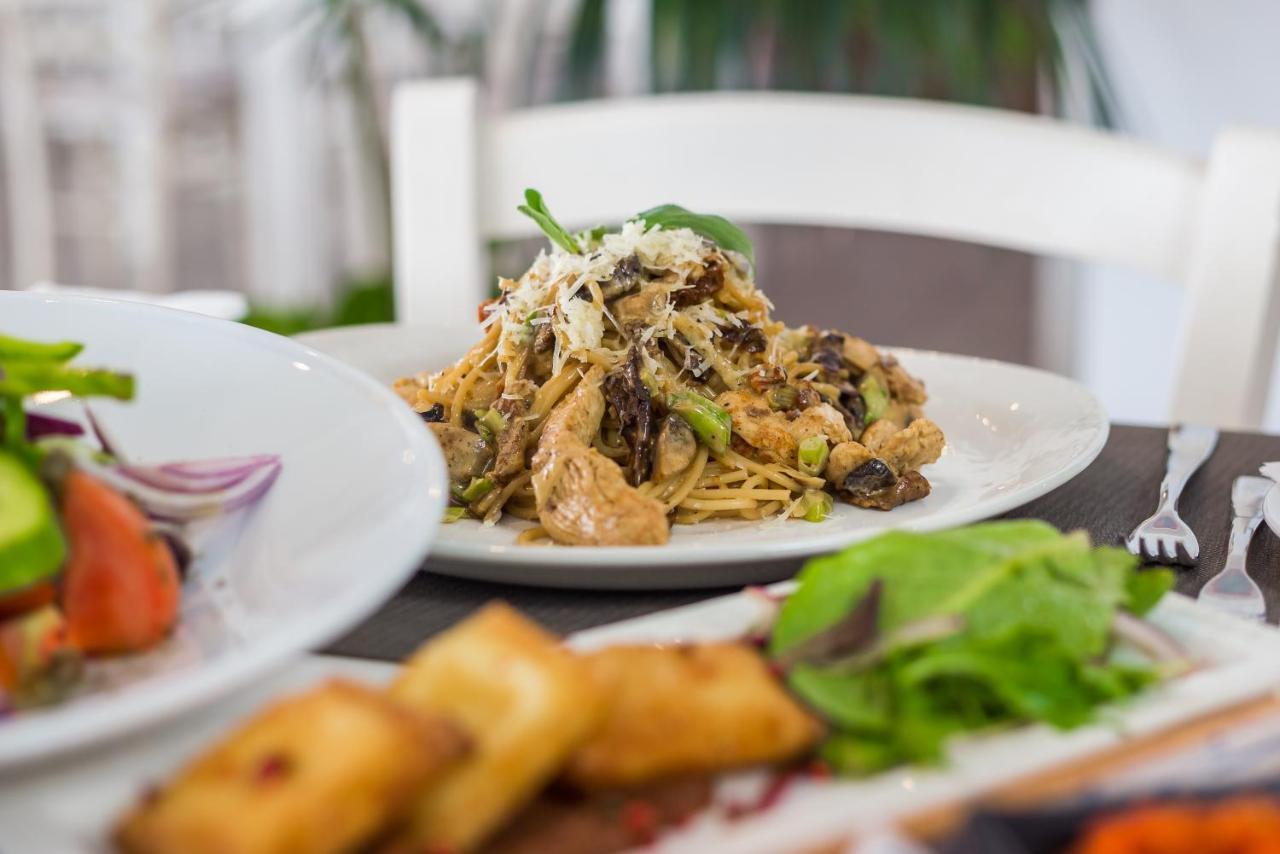 Khách sạn Island Boutique Larnaca