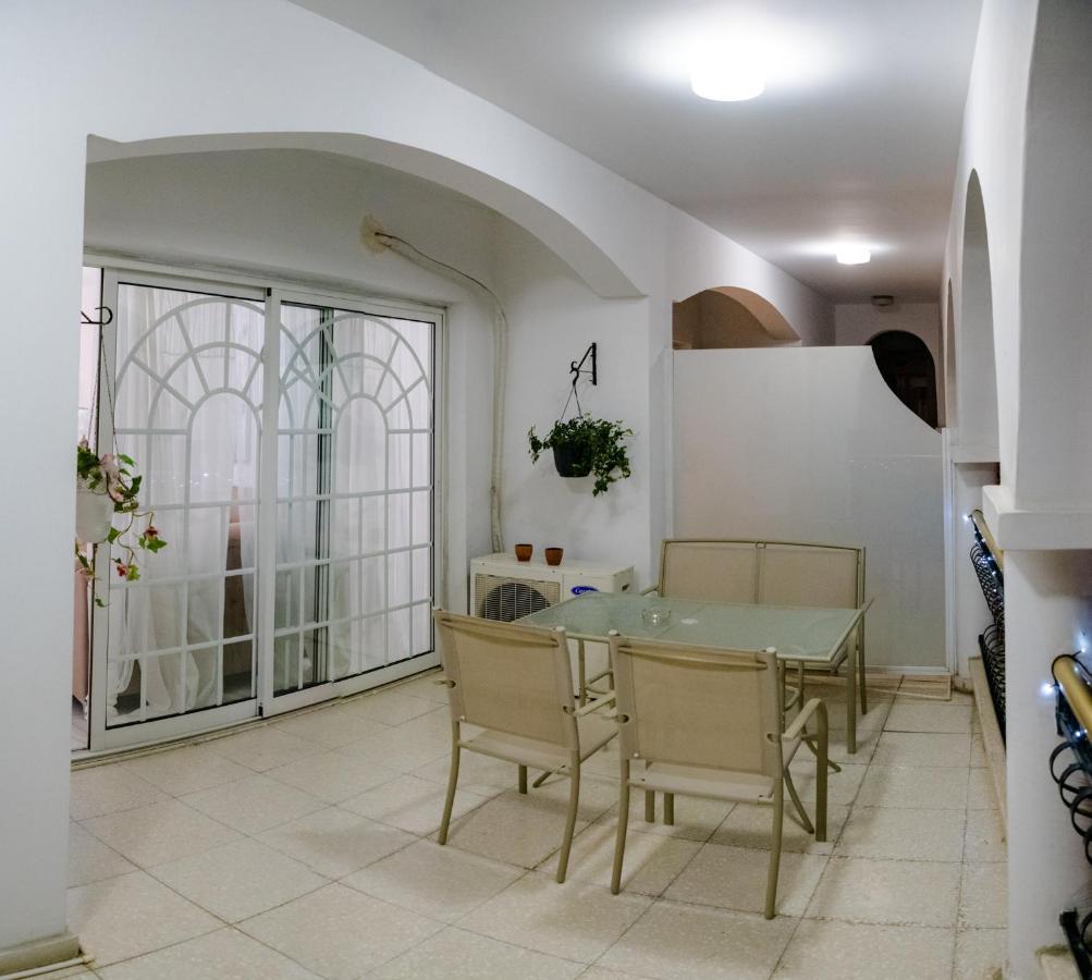 Angela's Luxury Apartment