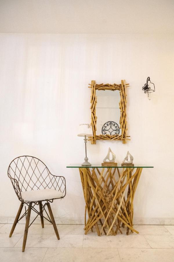 Angela's Luxury Apartment Larnaca
