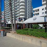 Albert\'S Apartments