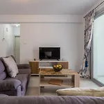 Brightly Lit 1- Br In Larnaca