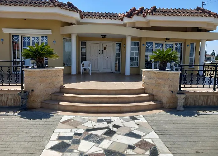 Vasilis House Family Room