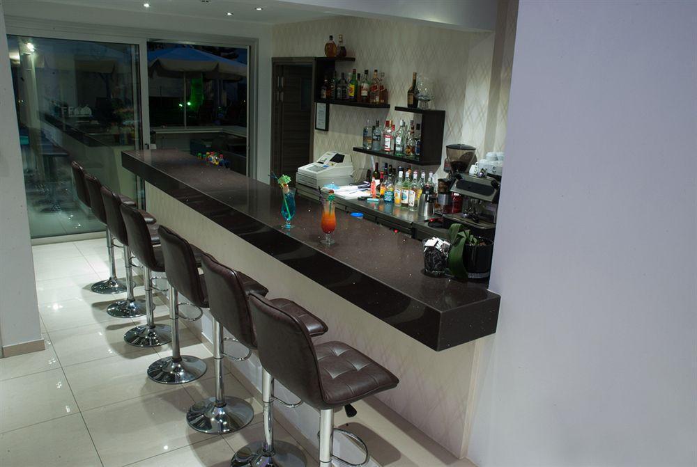 Aparthotel Frixos Larnaca