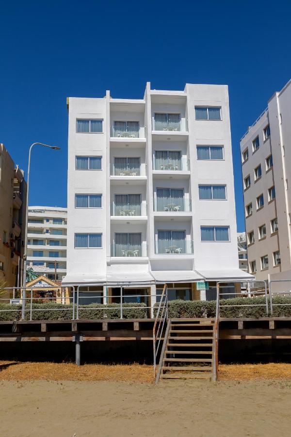 Aparthotel Costantiana Larnaca