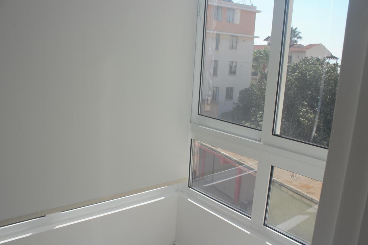 Helen Milos Court No.5 Apartment