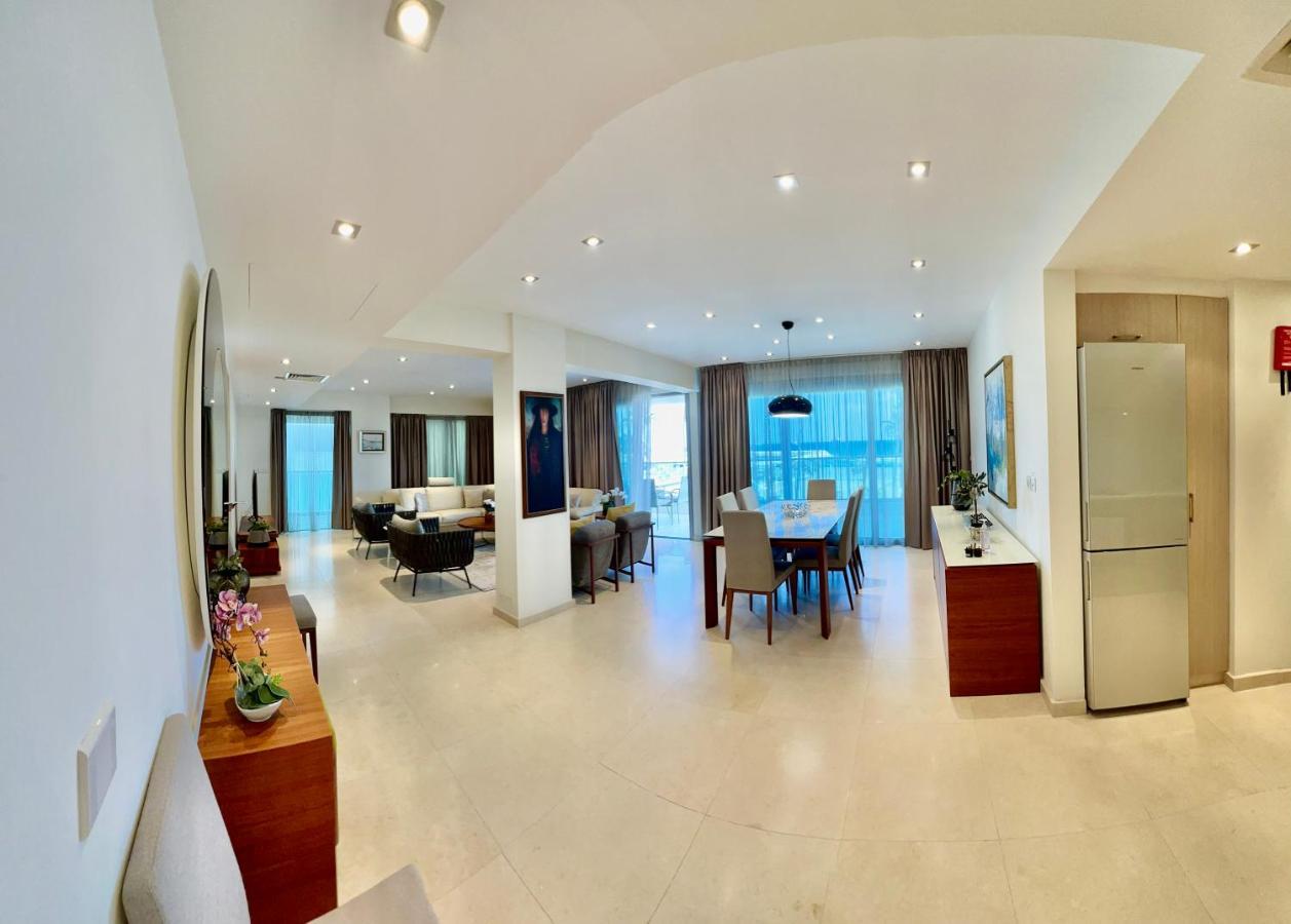 Aparthotel Aphrodite Plaza