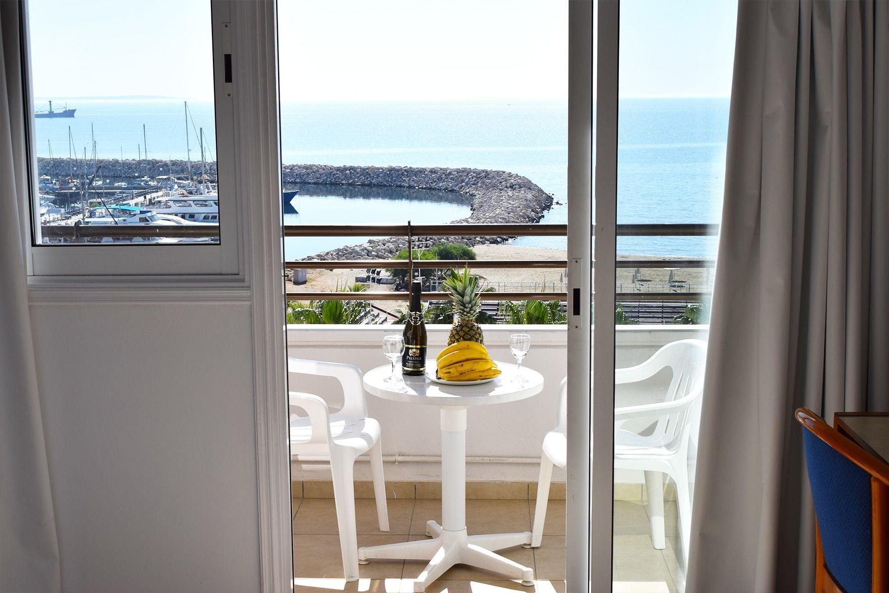Apartment Sun Hall Larnaca