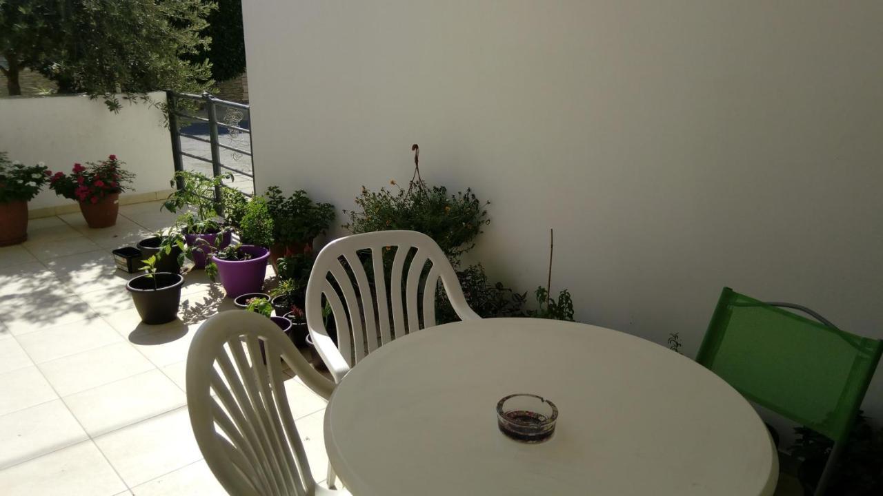 Kalampakas Guest house