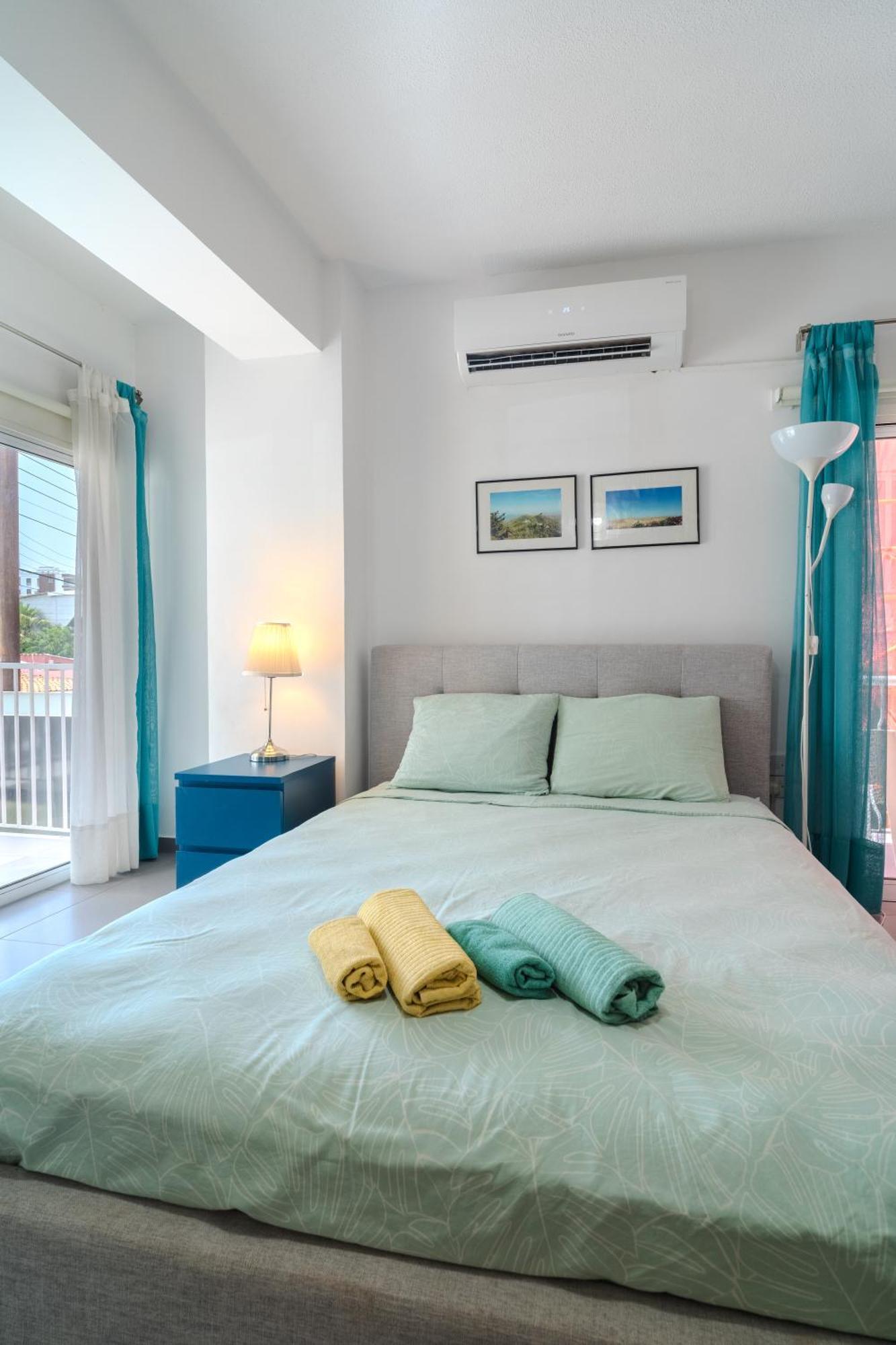 Mackenzie Blu Apartment Larnaca