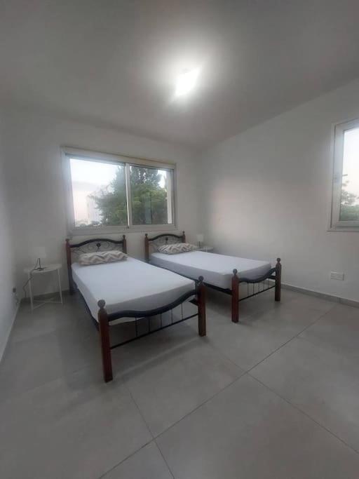 Apartment Luxury 2 Bedroom Larnaca