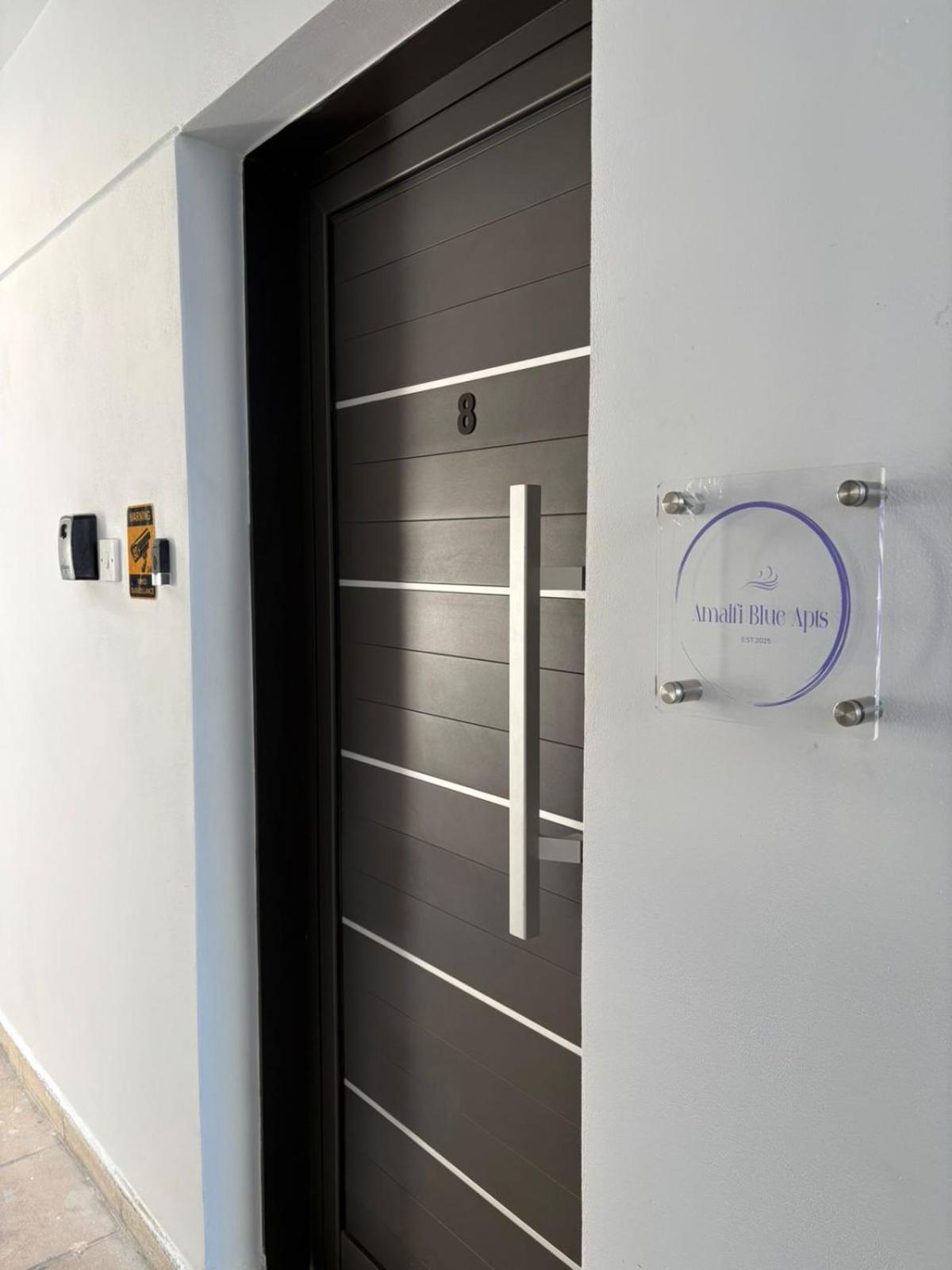 2bedroom Amalfi Blue In - 10min Walk To The