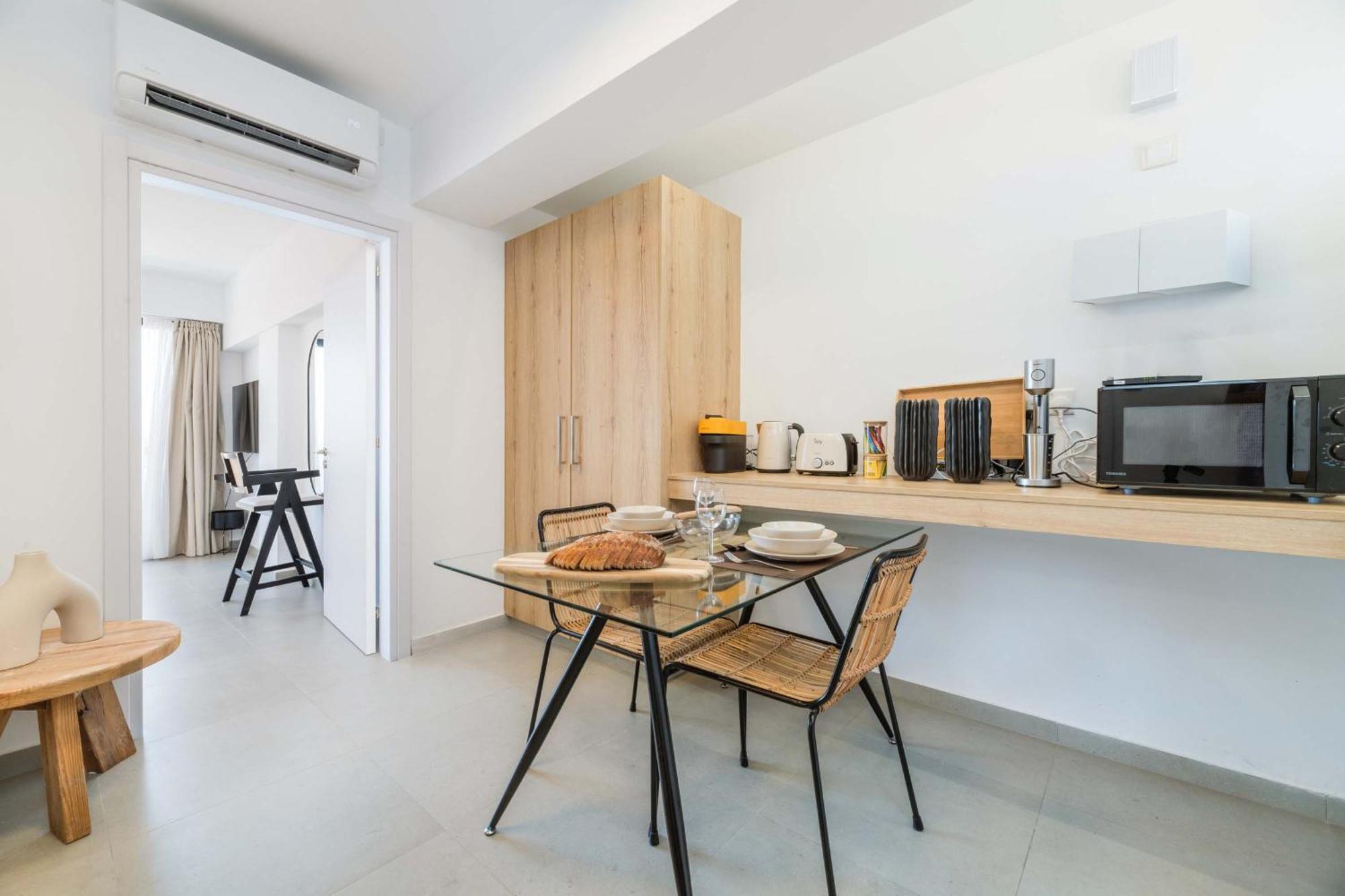 Apartment Finikoudes Marina View 202