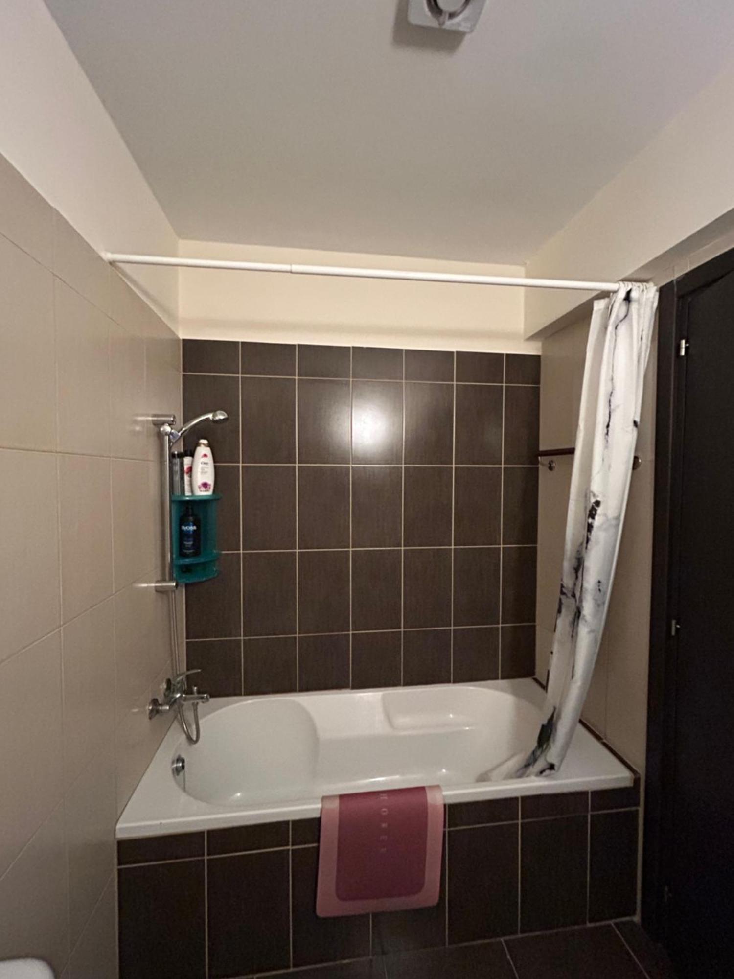 Modern 2br Near Finikoudes - Larnaca