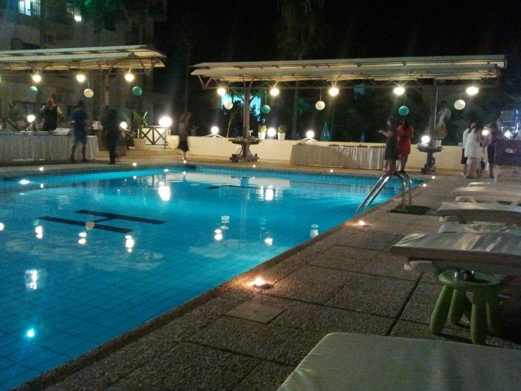 Lucky Larnaca