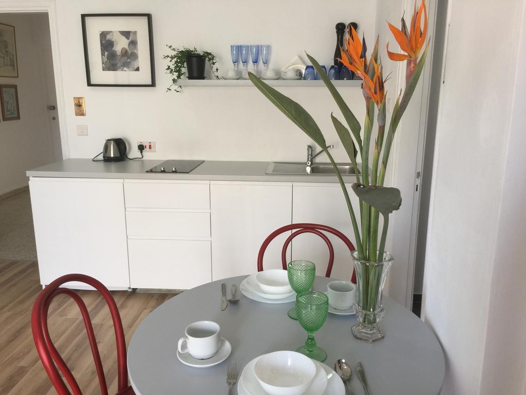 Pasithea Apartment *