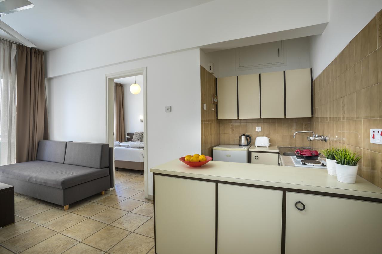 Costantiana Aparthotel 3*
