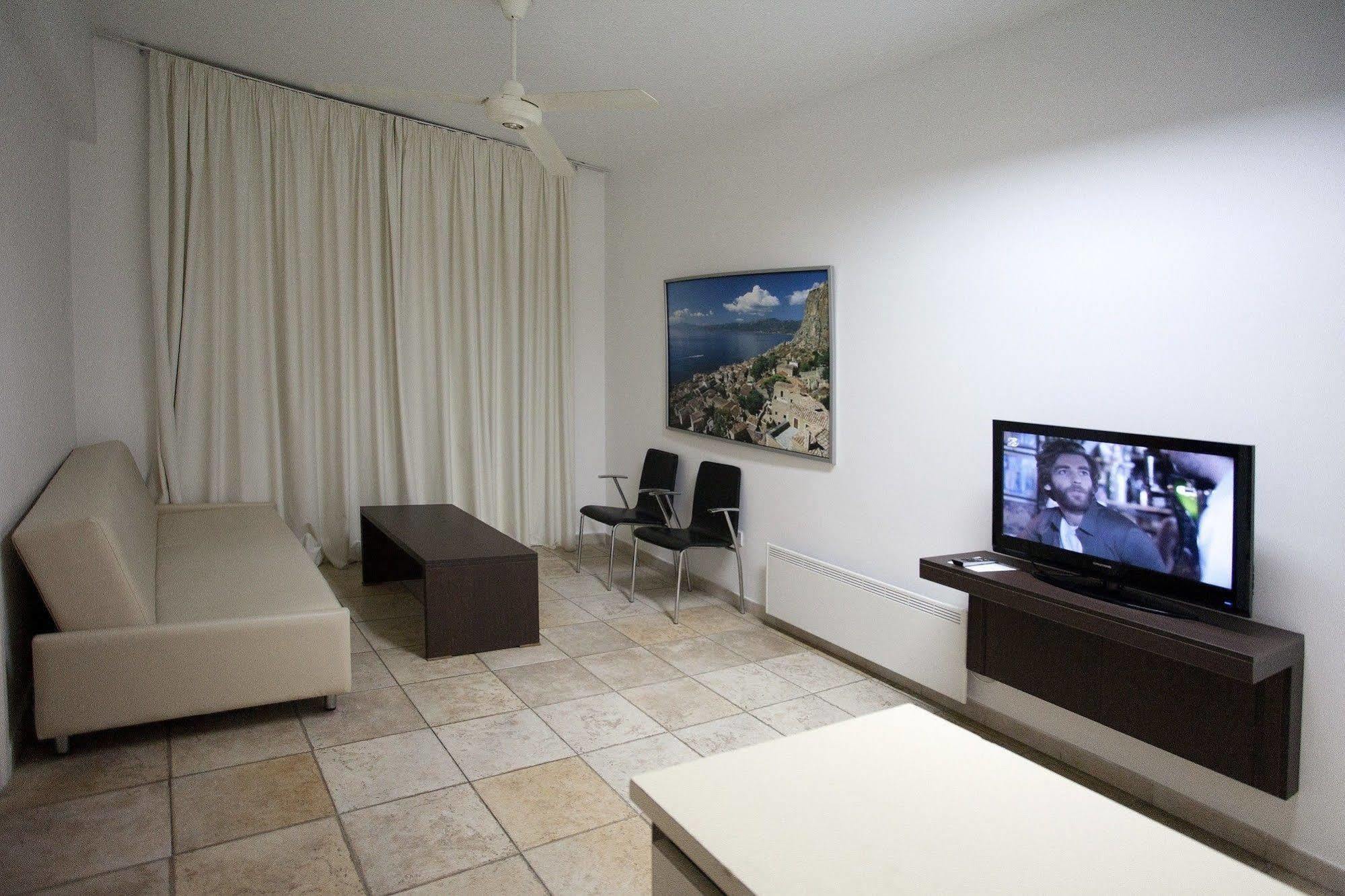 Costantiana Aparthotel