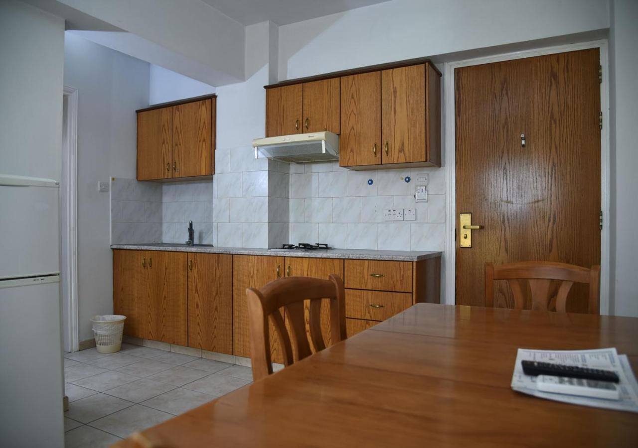 Elysso Aparthotel Larnaka