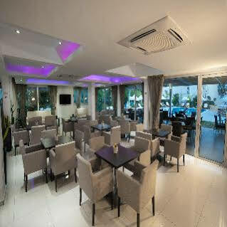Frixos Aparthotel