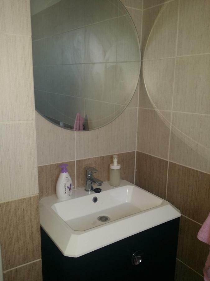 Sun Residences Apartment *