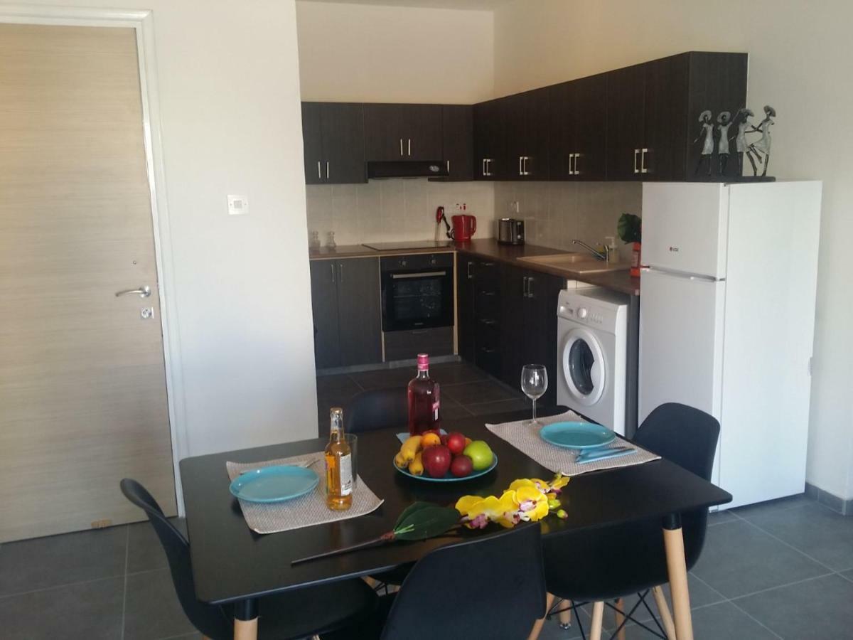 Sun Residences Apartment *