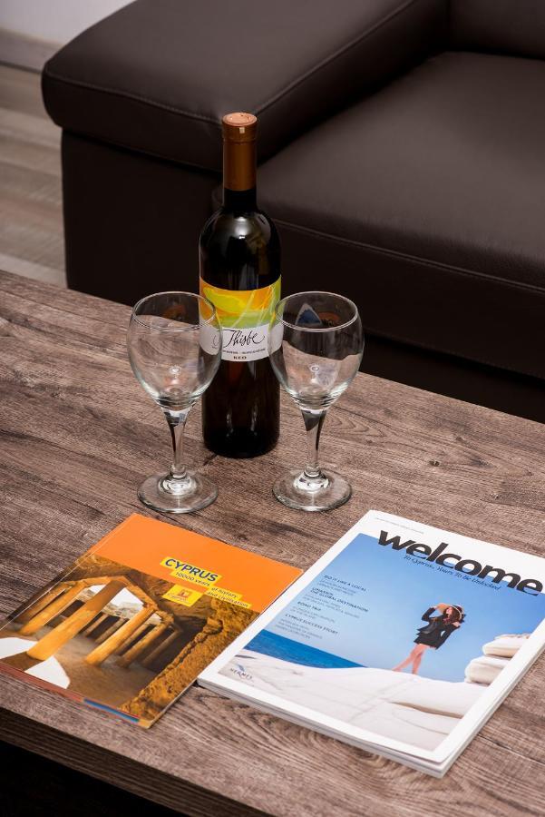 Evagora Apartment *