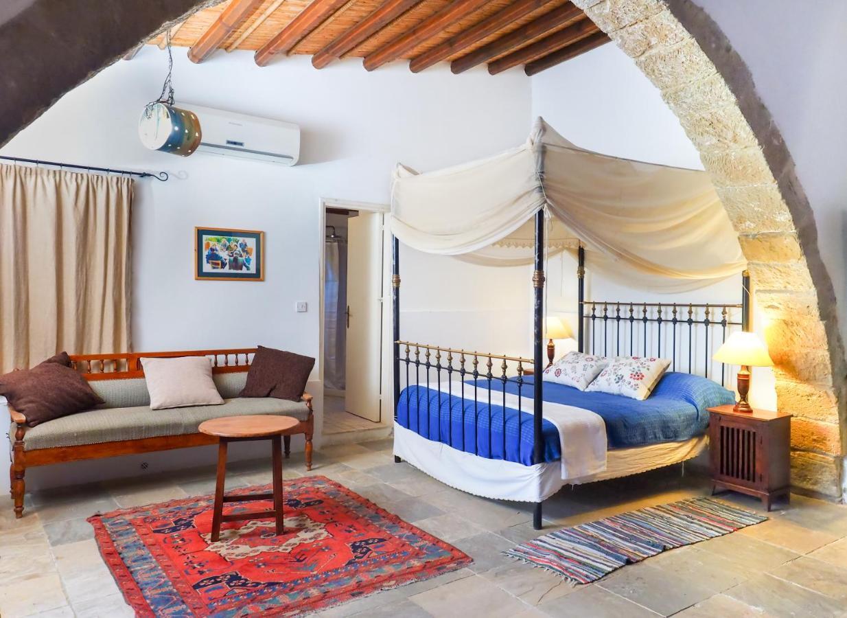 Bed & Breakfast Zoes Traditional Apartments, 3*